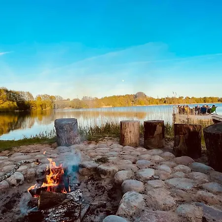 Tiny Igloo Bilbo * Belau